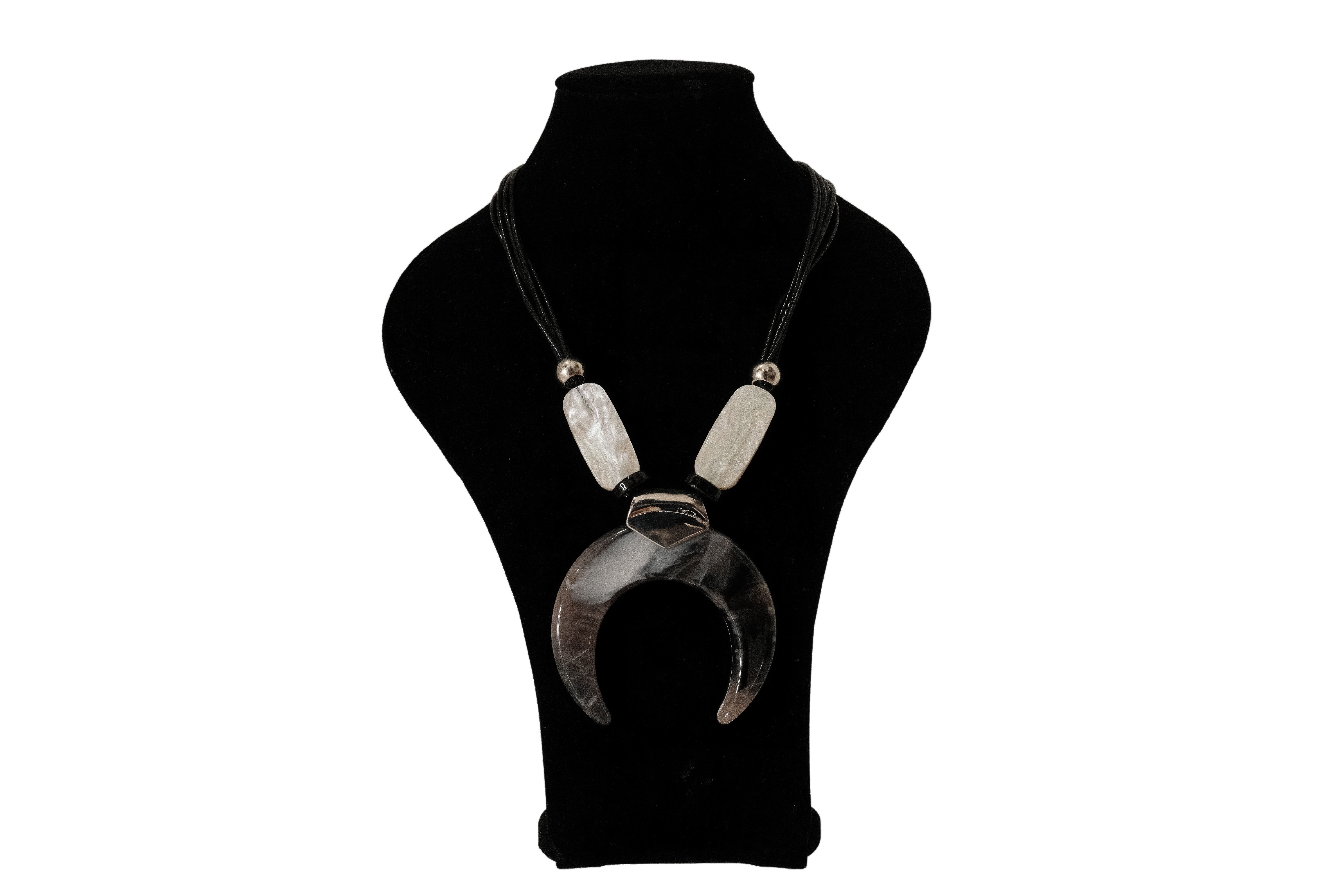 Black & White Fashion Marble Necklace