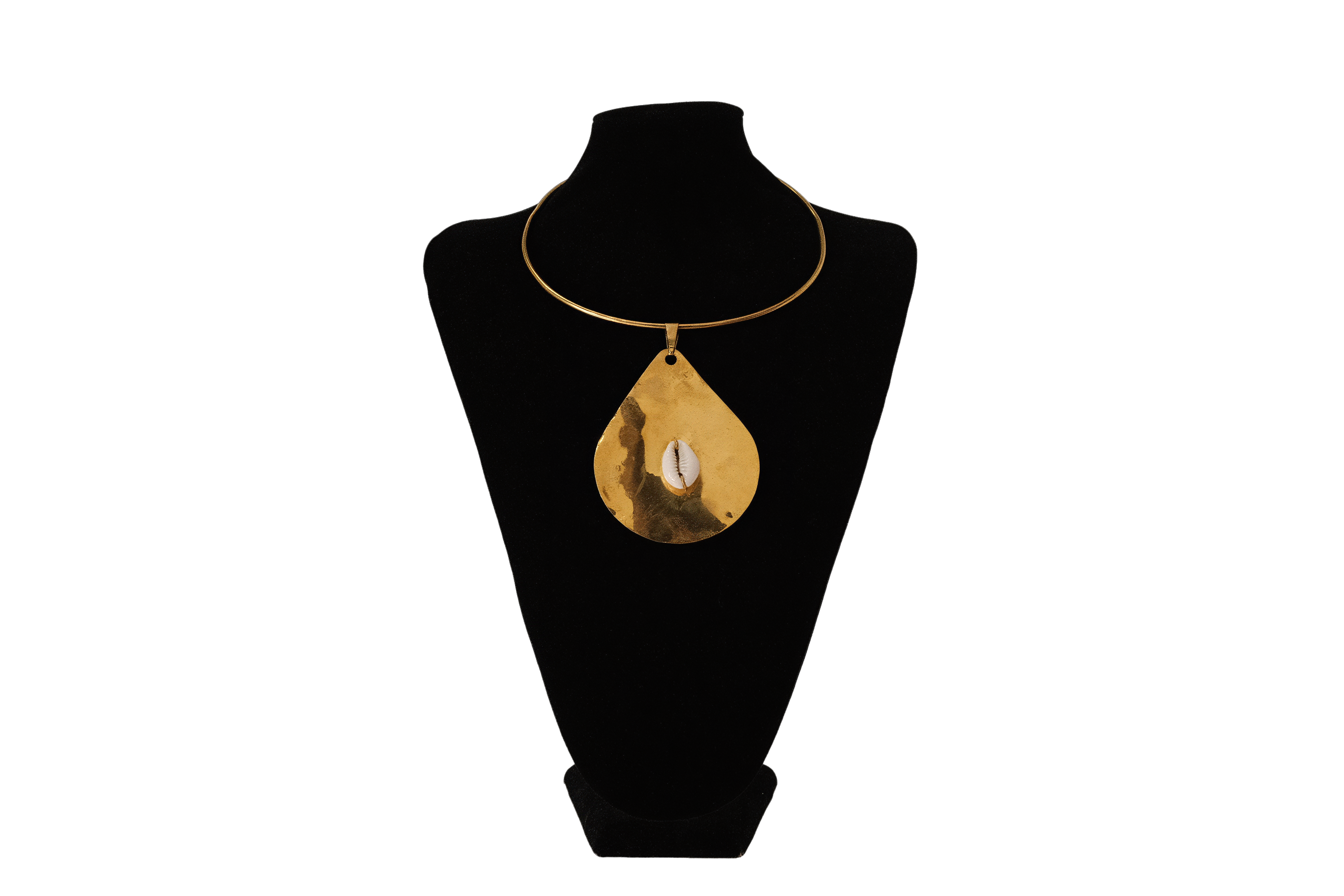 Single Cowrie Shell Gold Necklace