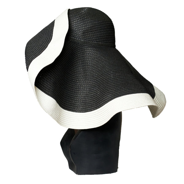 Black and white floppy hat on sale