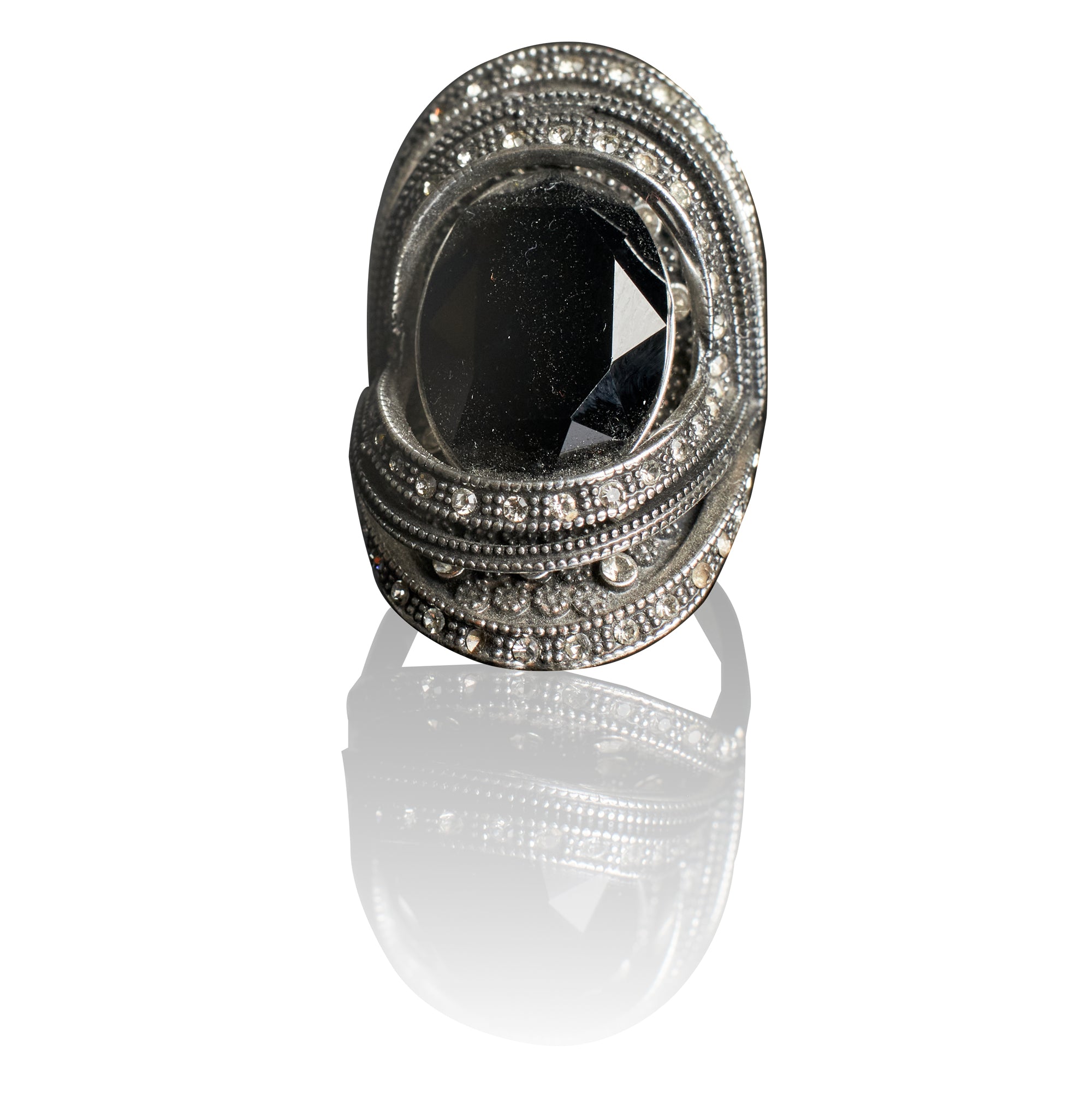 Antique Black Stone Ring